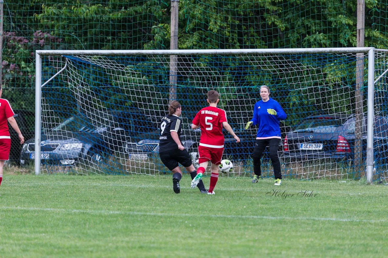 Bild 171 - Aufstiegsspiel SG Borgstedt/Brekendorf - SV Wahlstedt : Ergebnis: 1:4